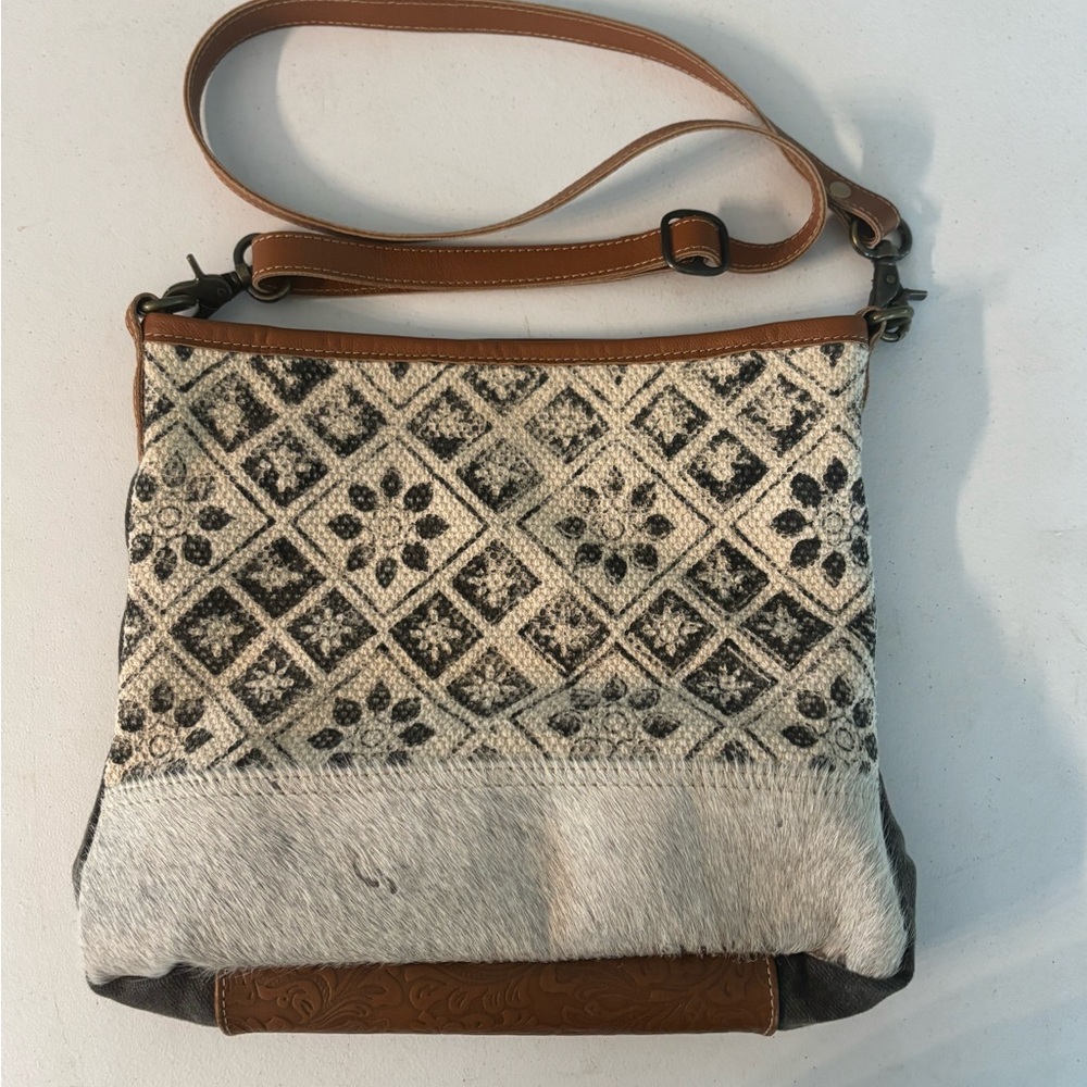 Myra Bag Black and Tan Patterned Shoulder Bag